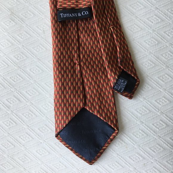 Tiffany & Co red gold brown geometric 100% silk tie Italy - Picture 4 of 5